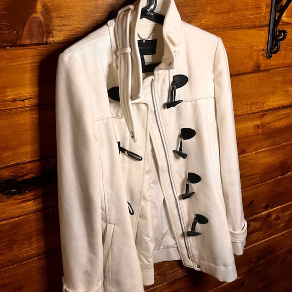 BCBG coat - Picture 2 of 4